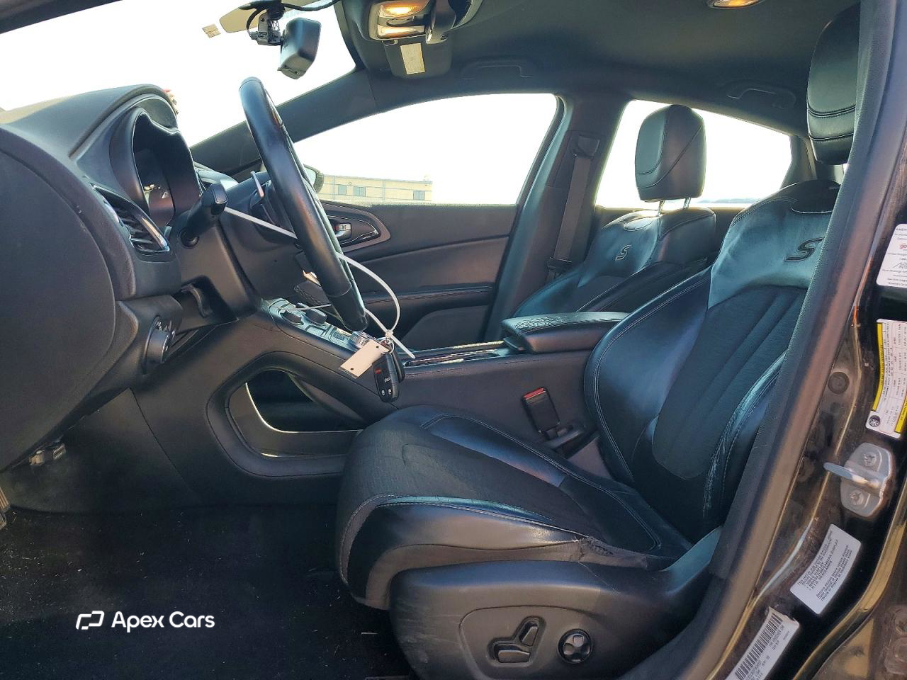 Chrysler 200 2015