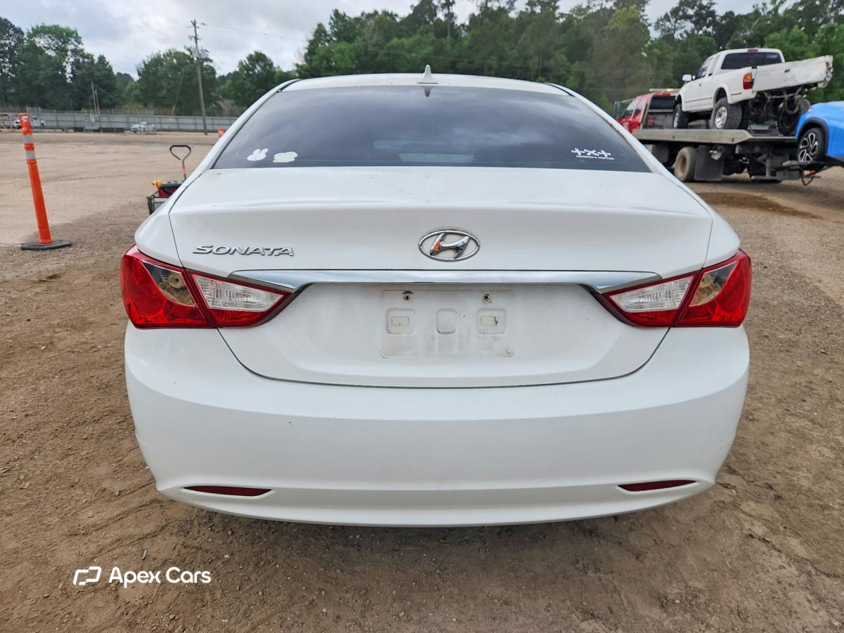 Hyundai Sonata 2013