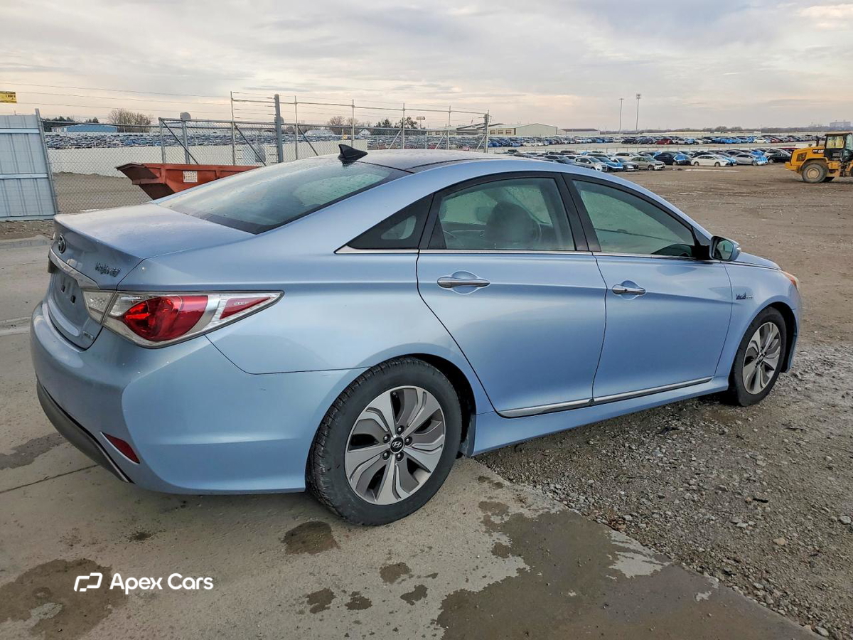 Hyundai Sonata 2013