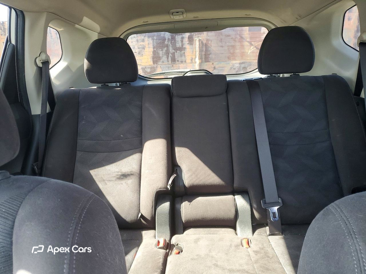 Nissan Rogue 2016