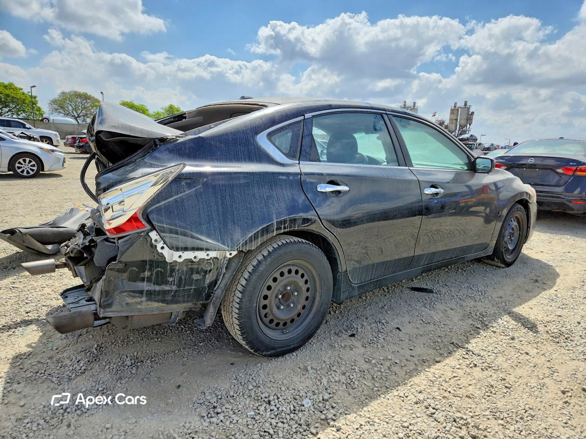 Nissan Altima 2015