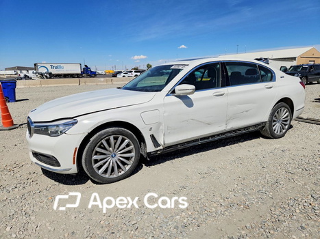 BMW Series 7 2018 - Image 1 of 13