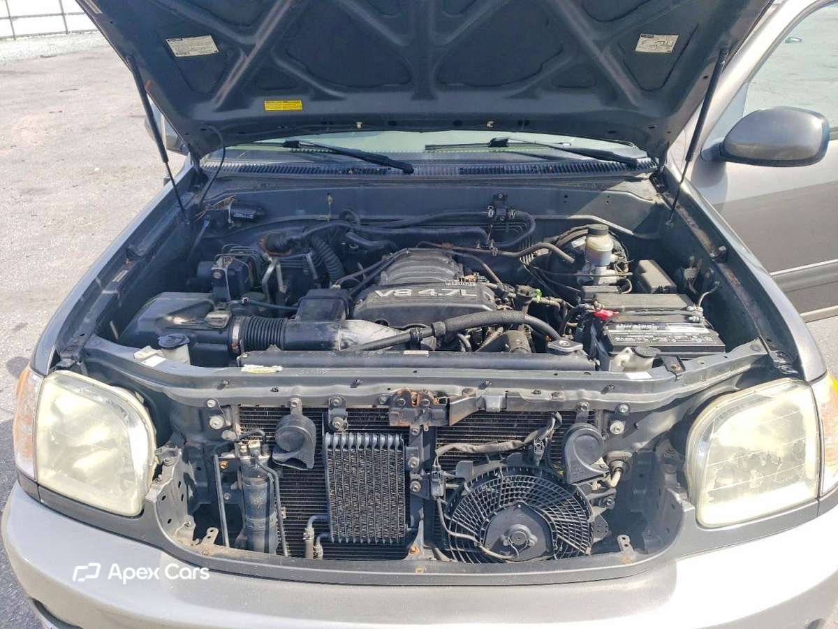 Toyota Sequoia 2004