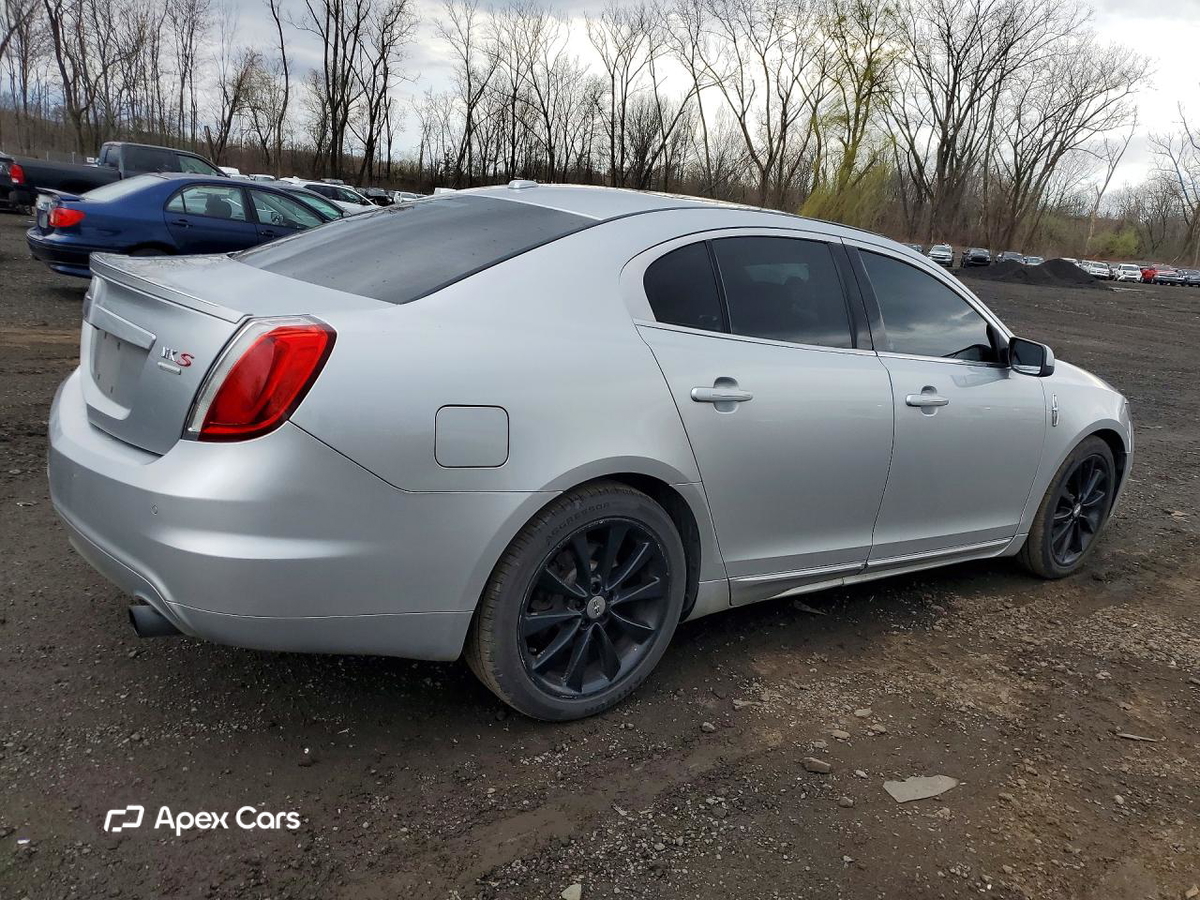Lincoln MKS 2012