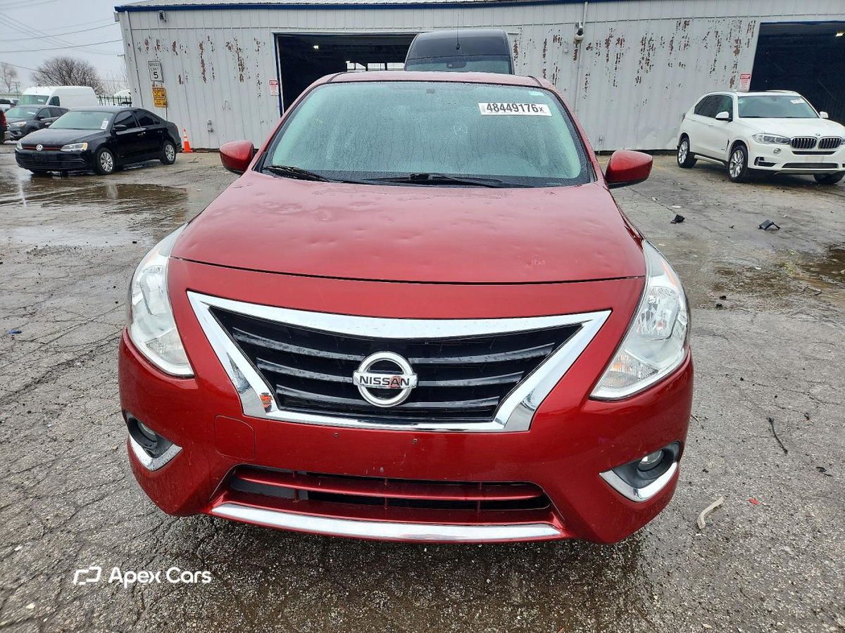 Nissan Versa 2018