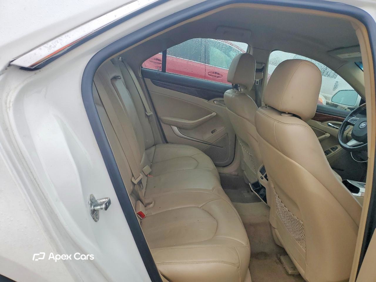 Cadillac CTS 2011