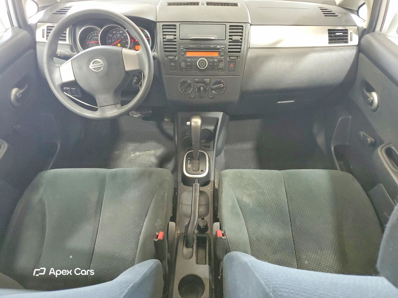 Nissan Versa 2011