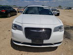 Chrysler 300 2017