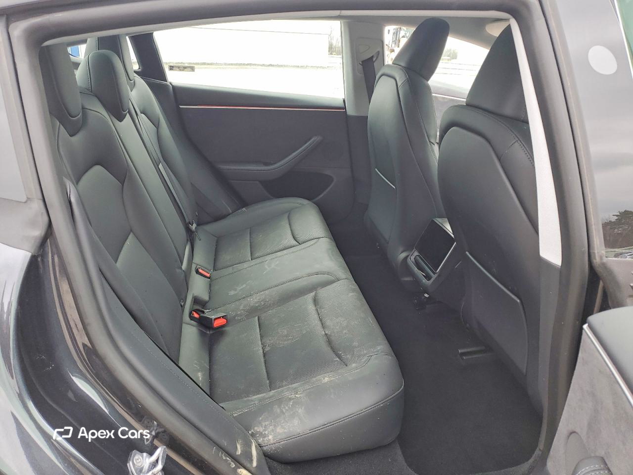 Tesla Model 3 2025