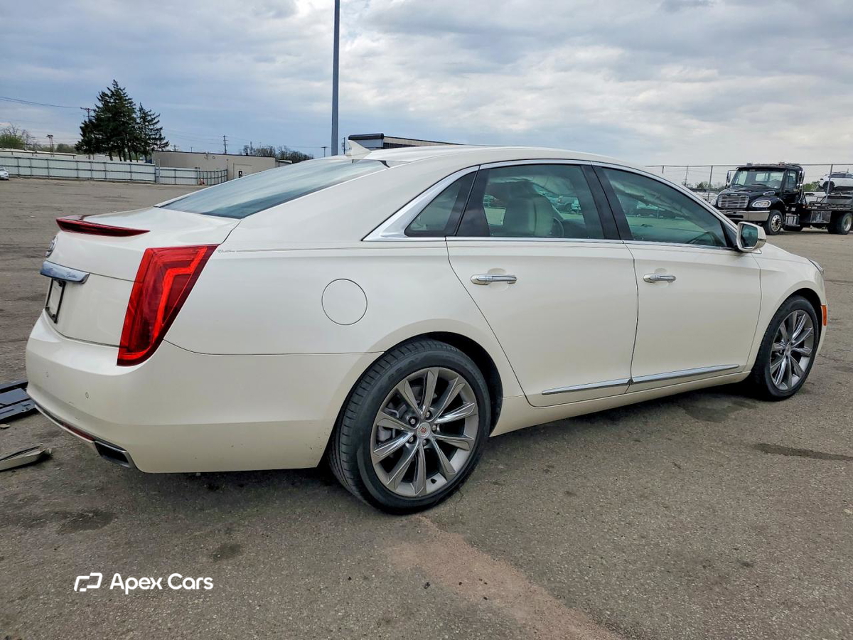 Cadillac XTS 2013