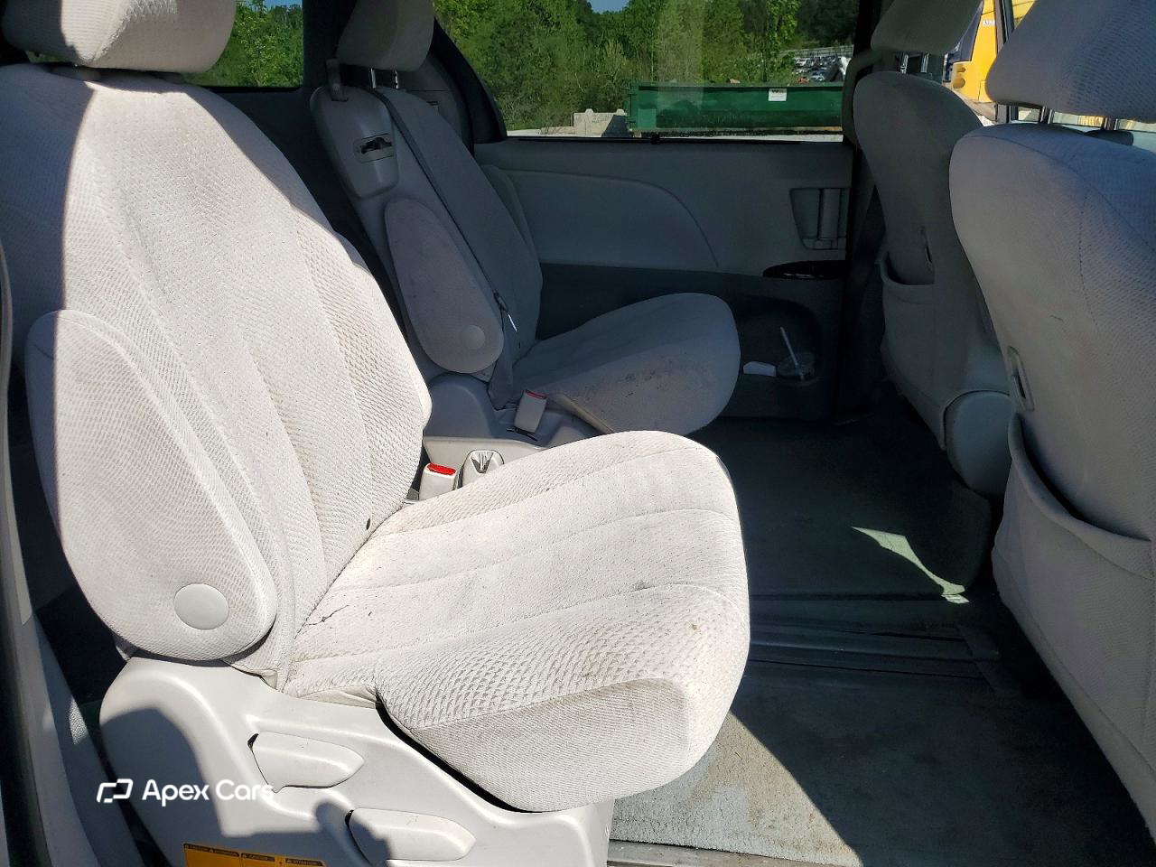 Toyota Sienna 2012