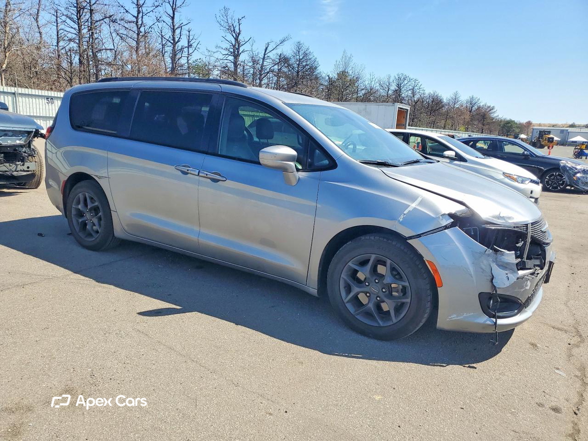 Chrysler Pacifica 2019