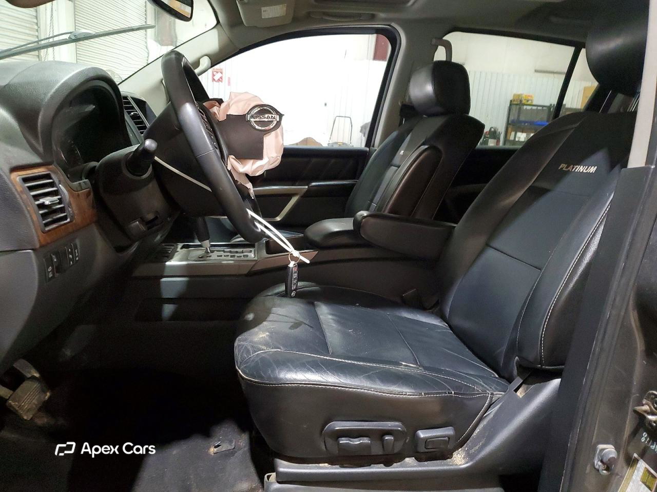 Nissan Armada 2015