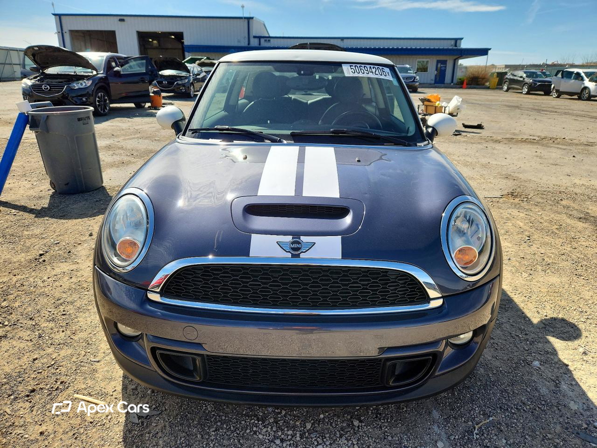 MINI Cooper 2013