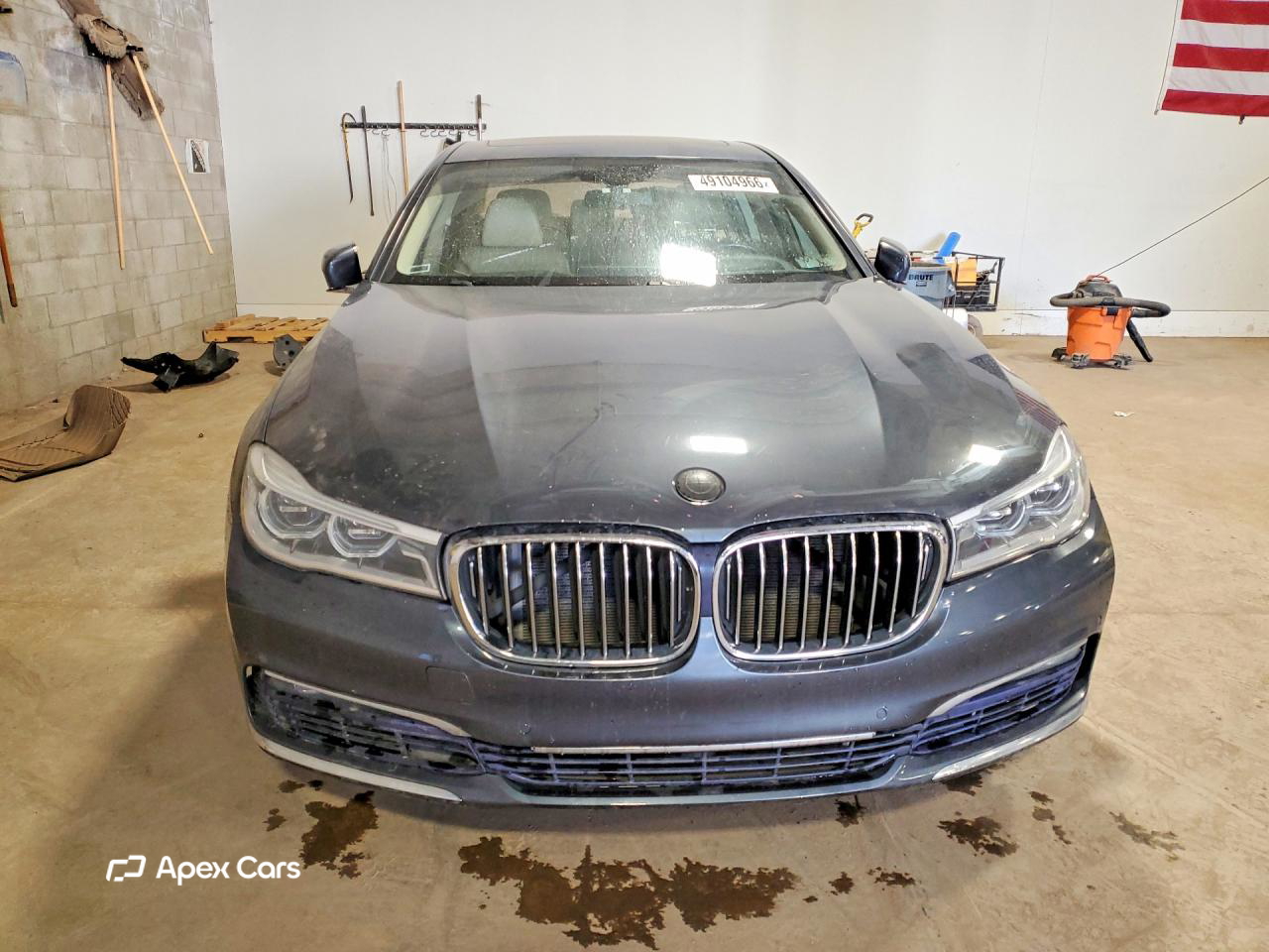 BMW Series 7 2016