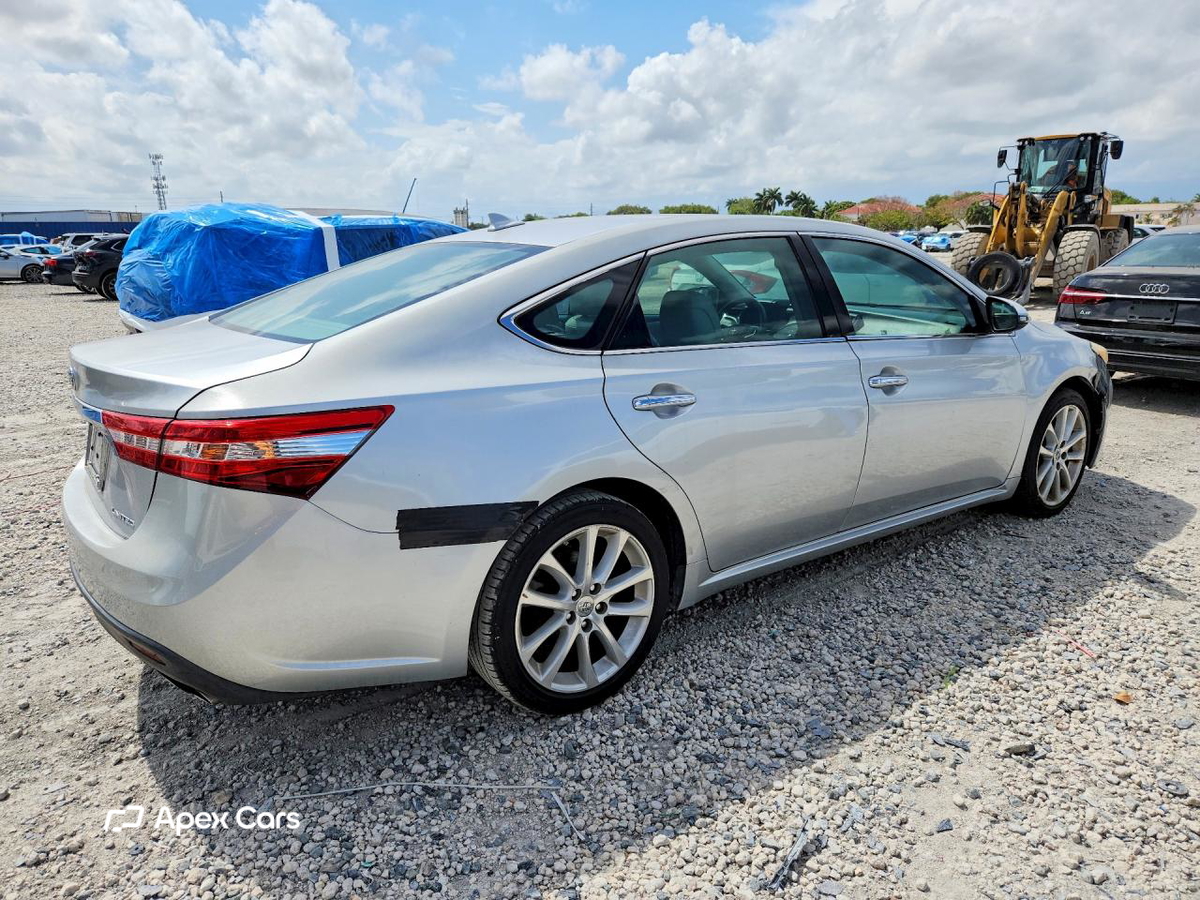 Toyota Avalon 2014