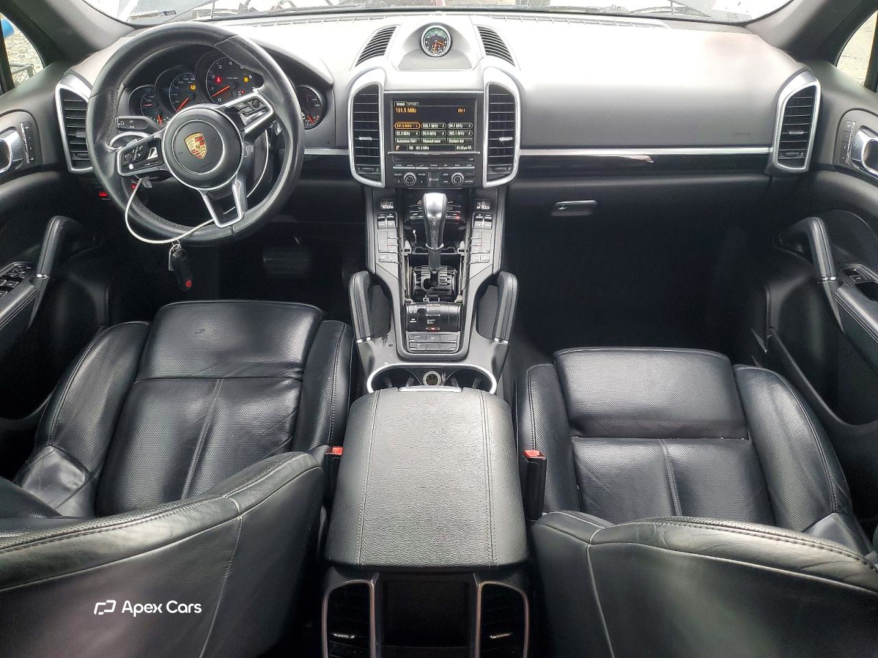 Porsche Cayenne 2016