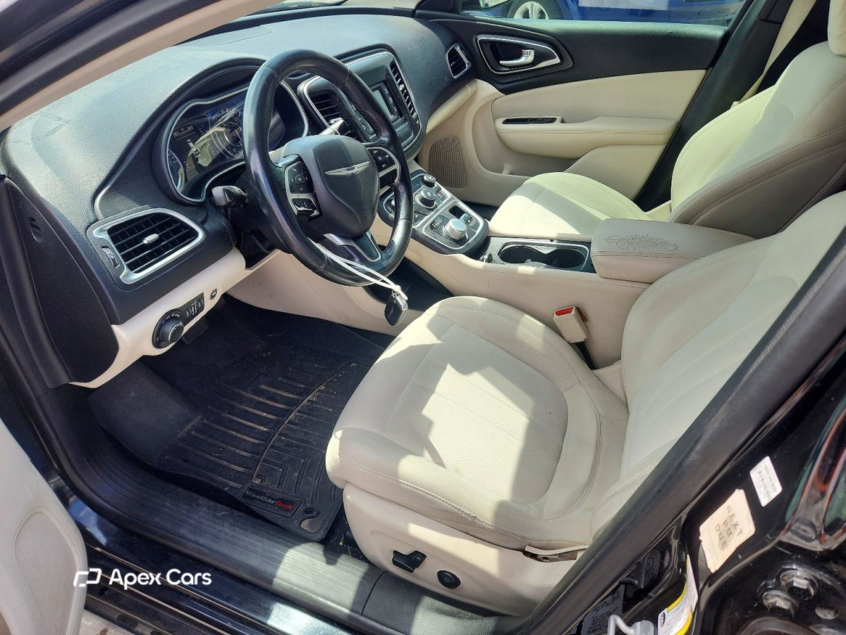 Chrysler 200 2015