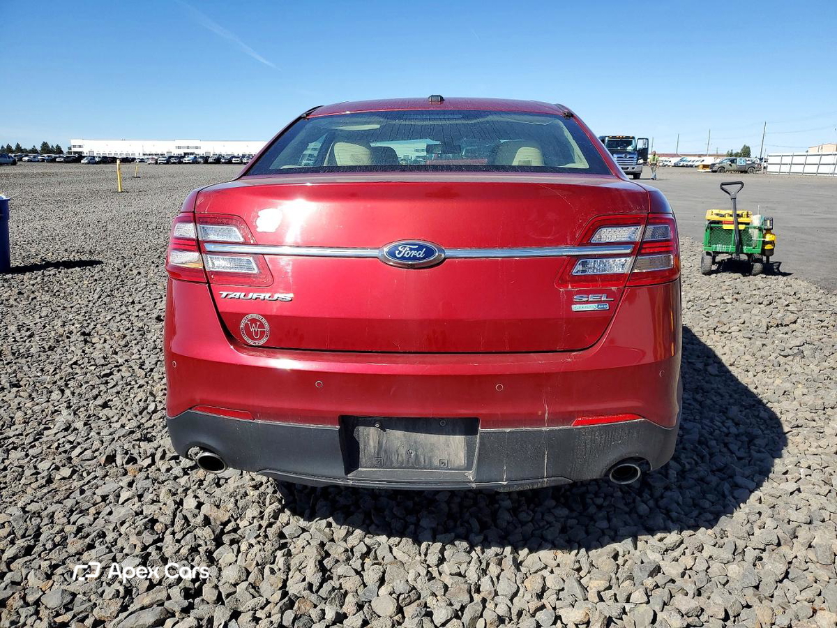 Ford Taurus 2013