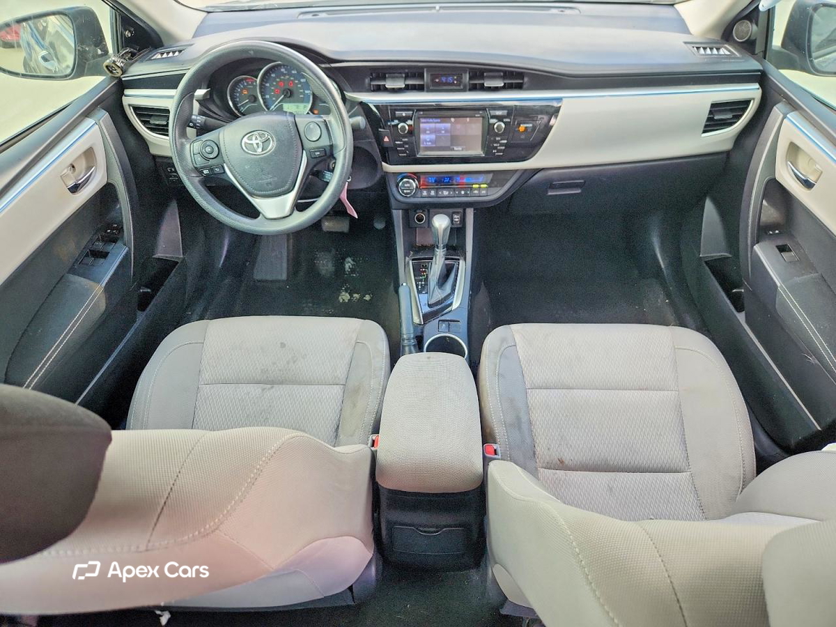 Toyota Corolla 2015