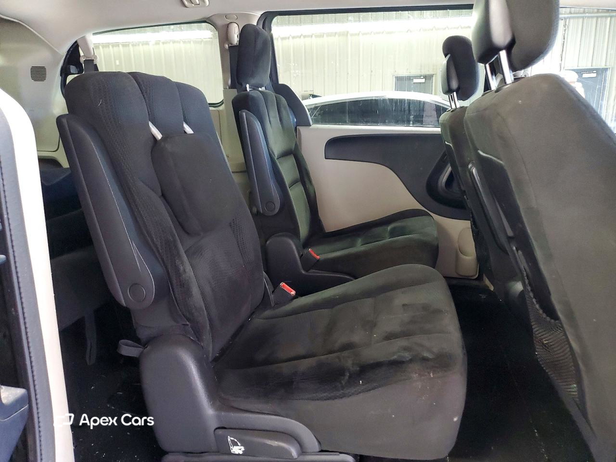 Dodge Caravan 2016