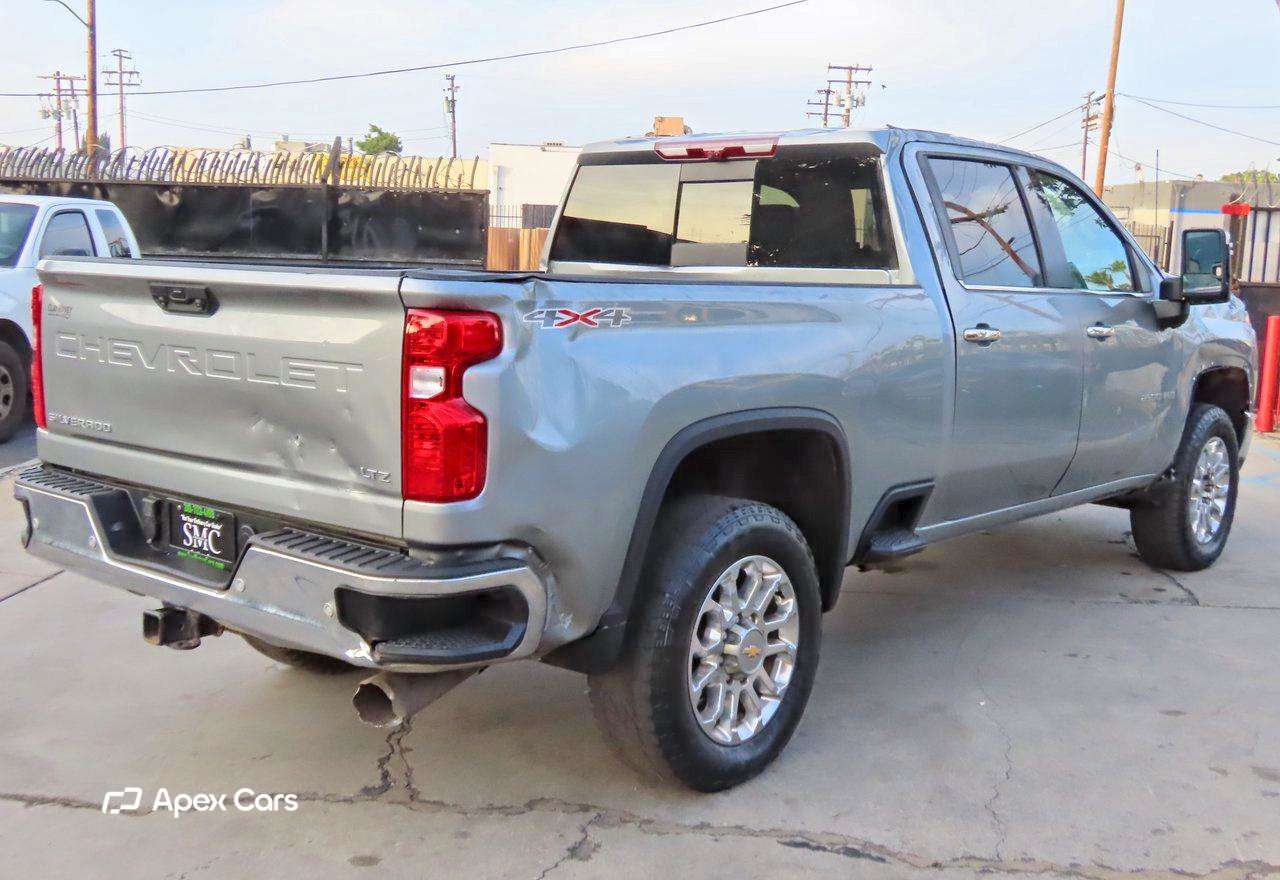 Chevrolet Silverado 2024