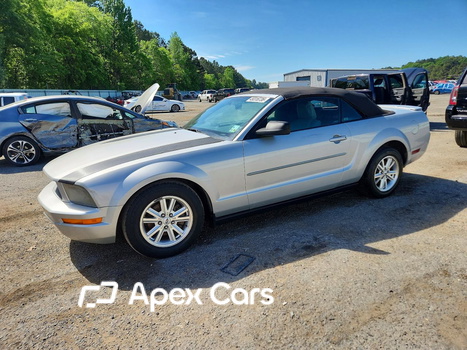 Ford Mustang 2007 - Image 1 of 12