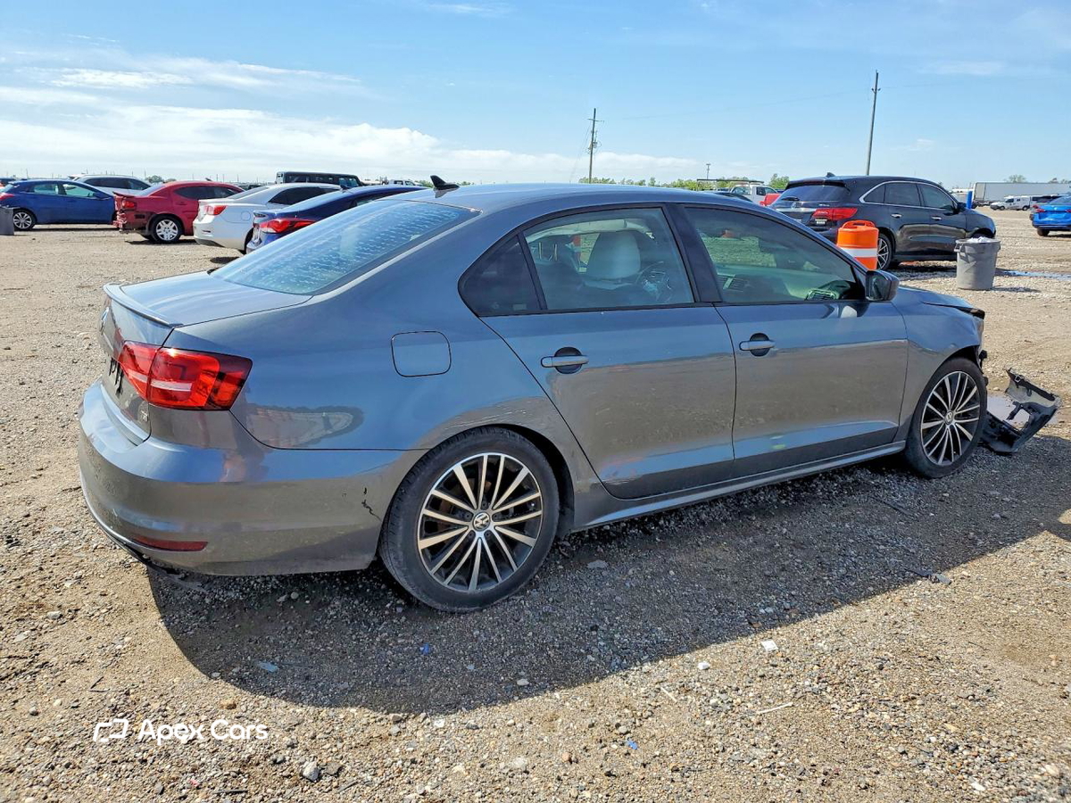 Volkswagen Jetta 2015