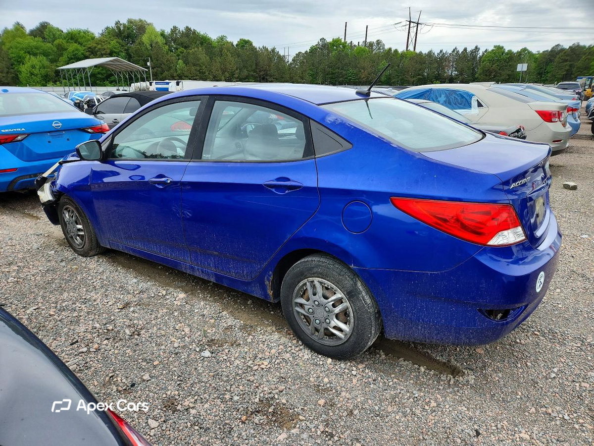 Hyundai Accent 2013