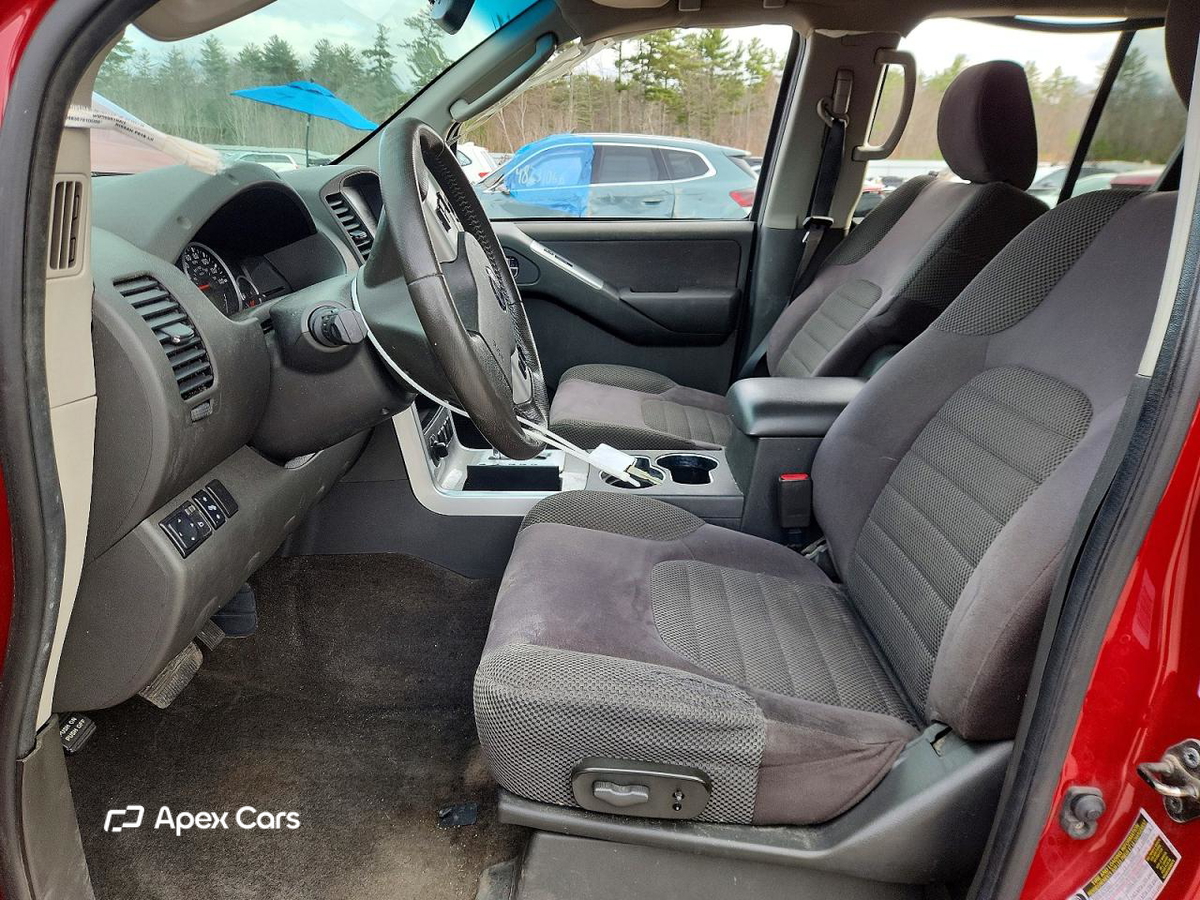 Nissan Pathfinder 2012