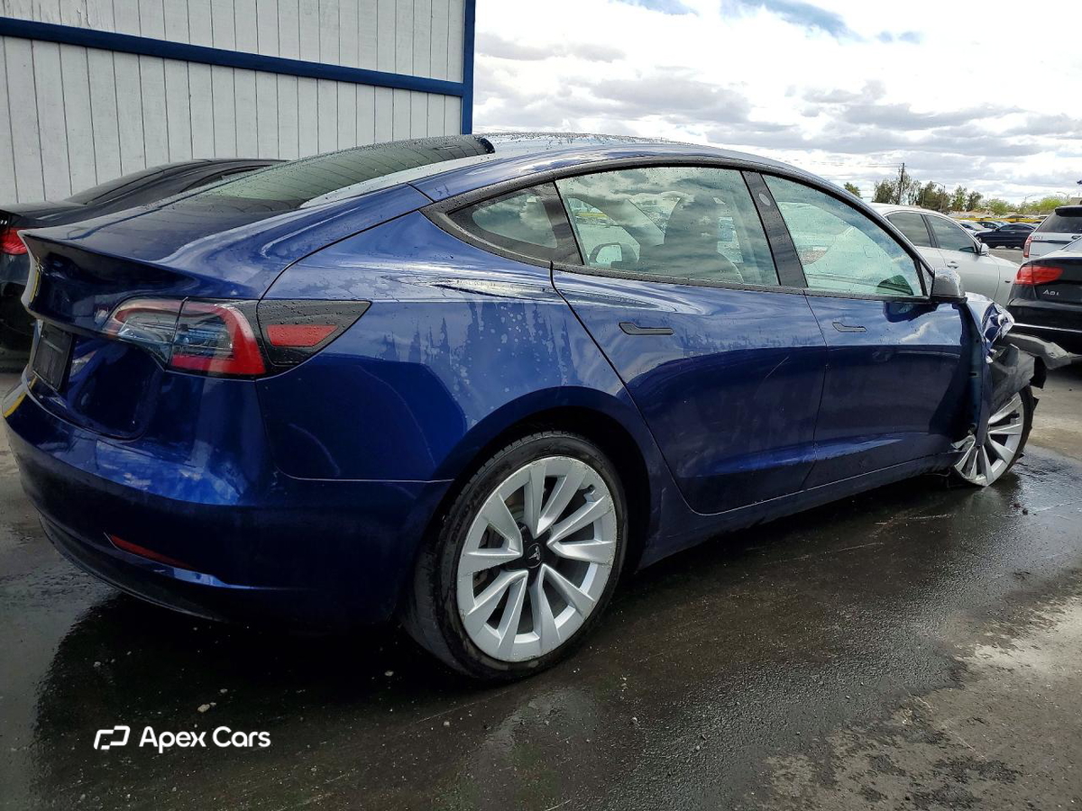 Tesla Model 3 2023