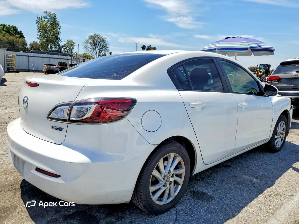 Mazda 3 2012