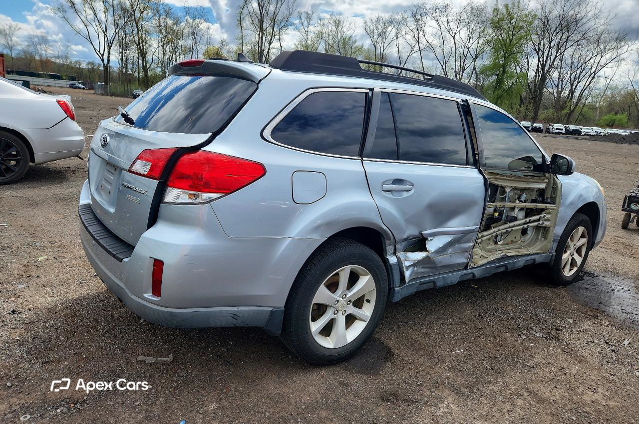 Subaru Outback 2013