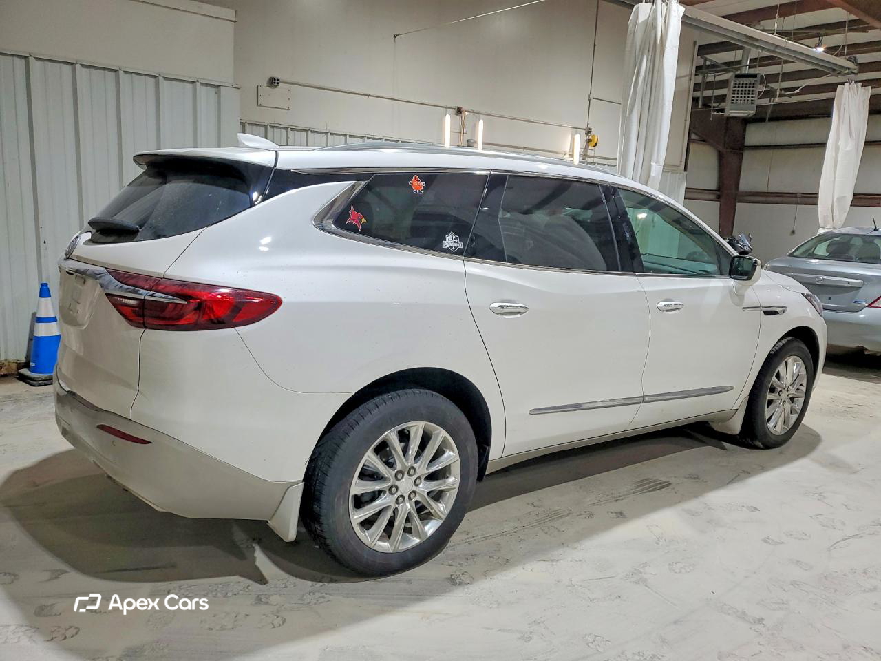 Buick Enclave 2021