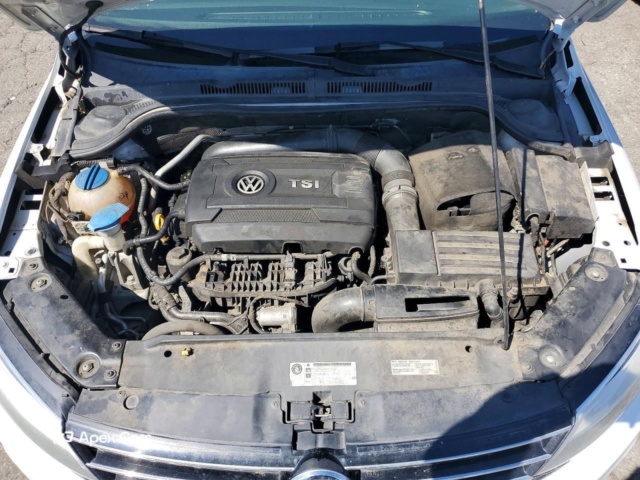 Volkswagen Jetta 2015