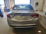 Chrysler 200 2016