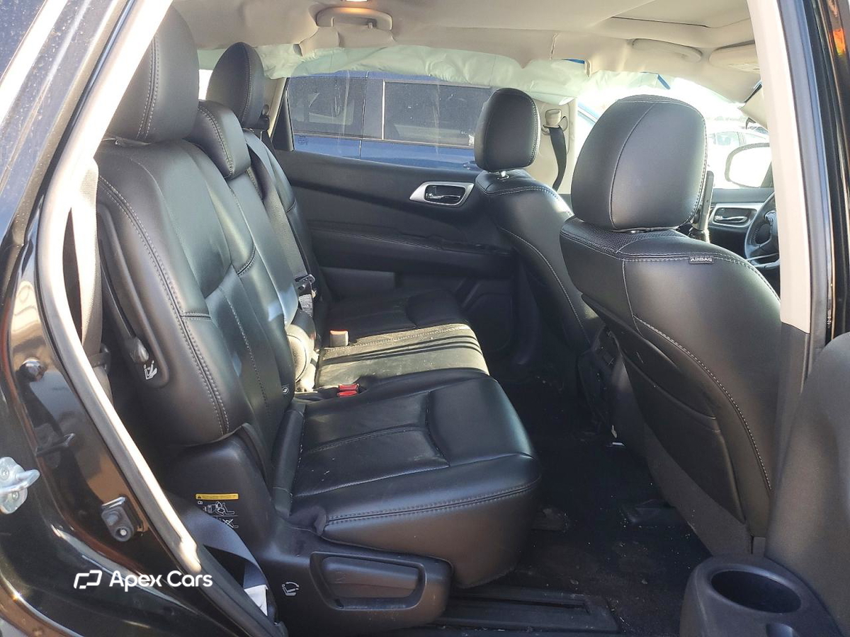Nissan Pathfinder 2016
