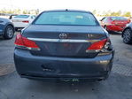 Toyota Avalon 2011