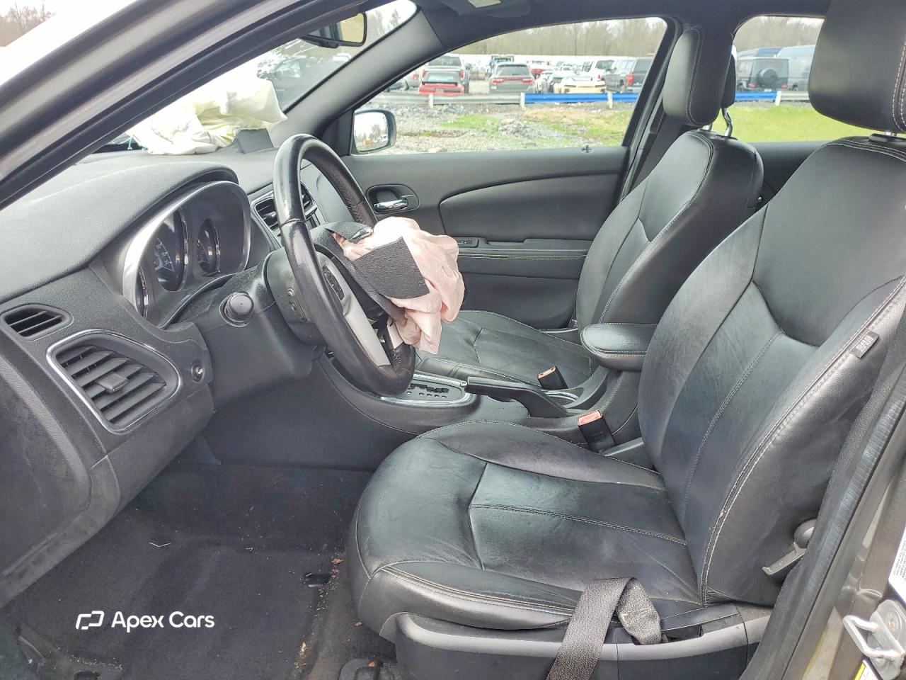 Chrysler 200 2012