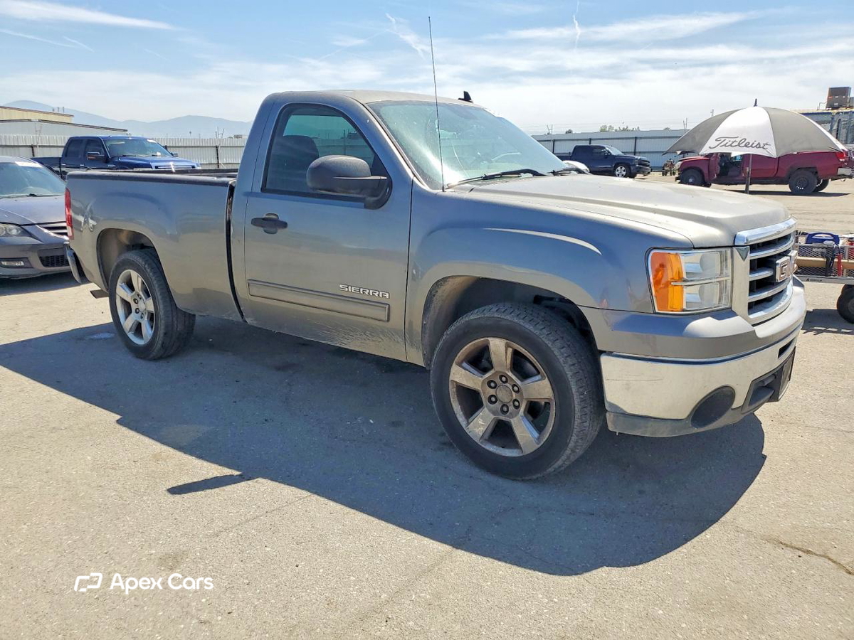 GMC Sierra 2013