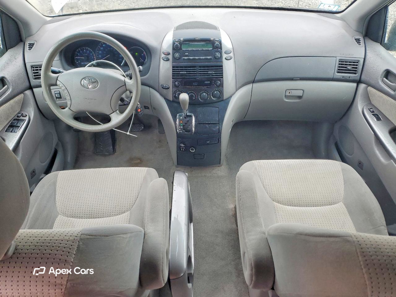 Toyota Sienna 2010