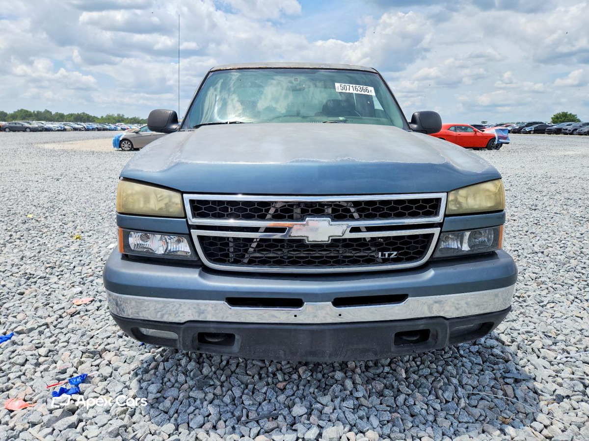 Chevrolet Silverado 2006