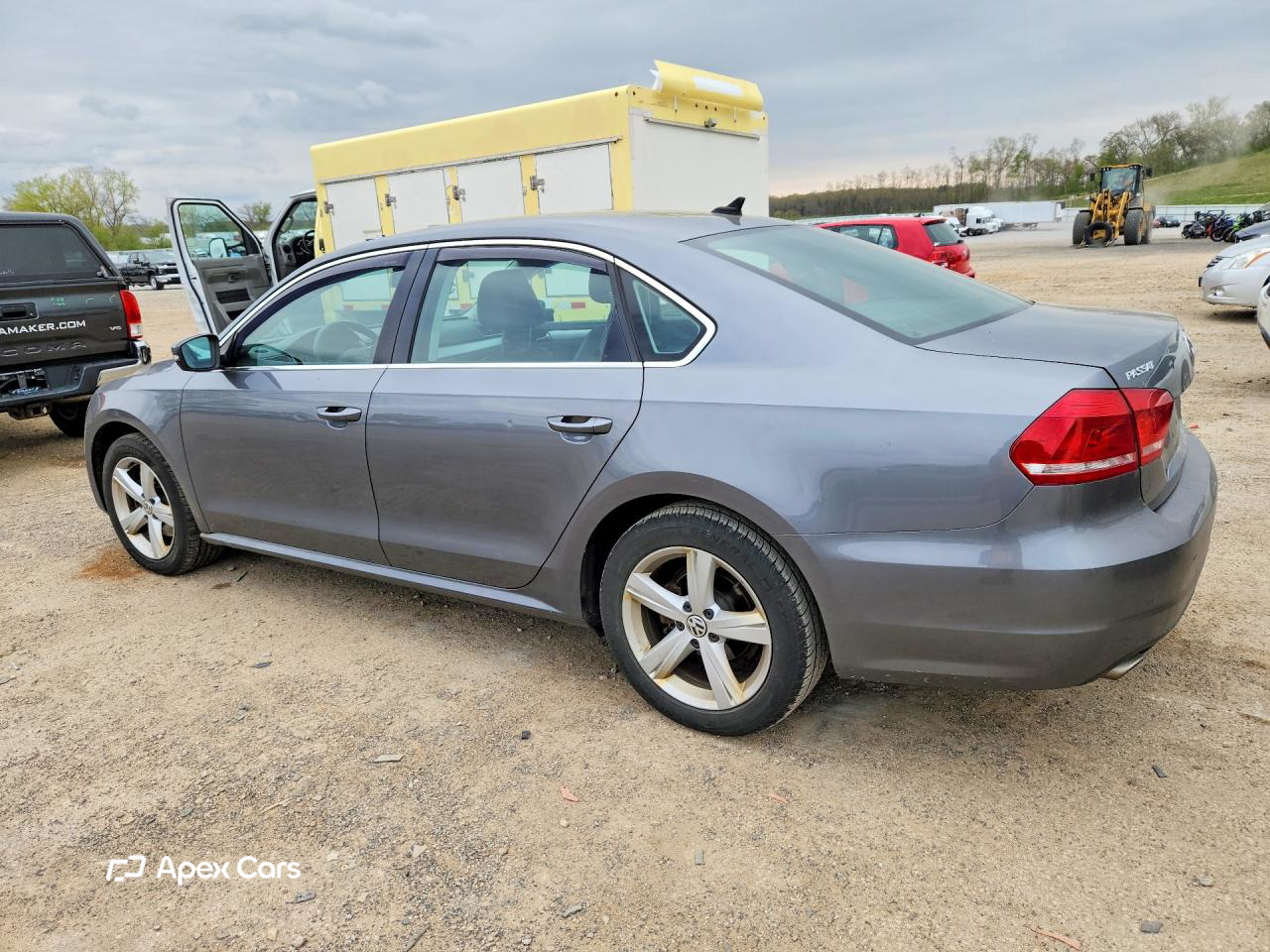 Volkswagen Passat 2013