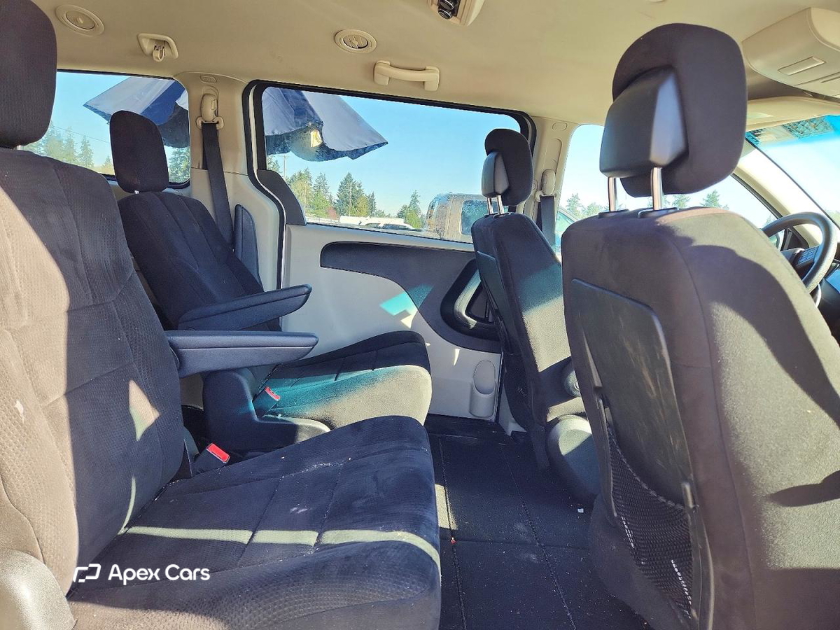 Dodge Caravan 2011