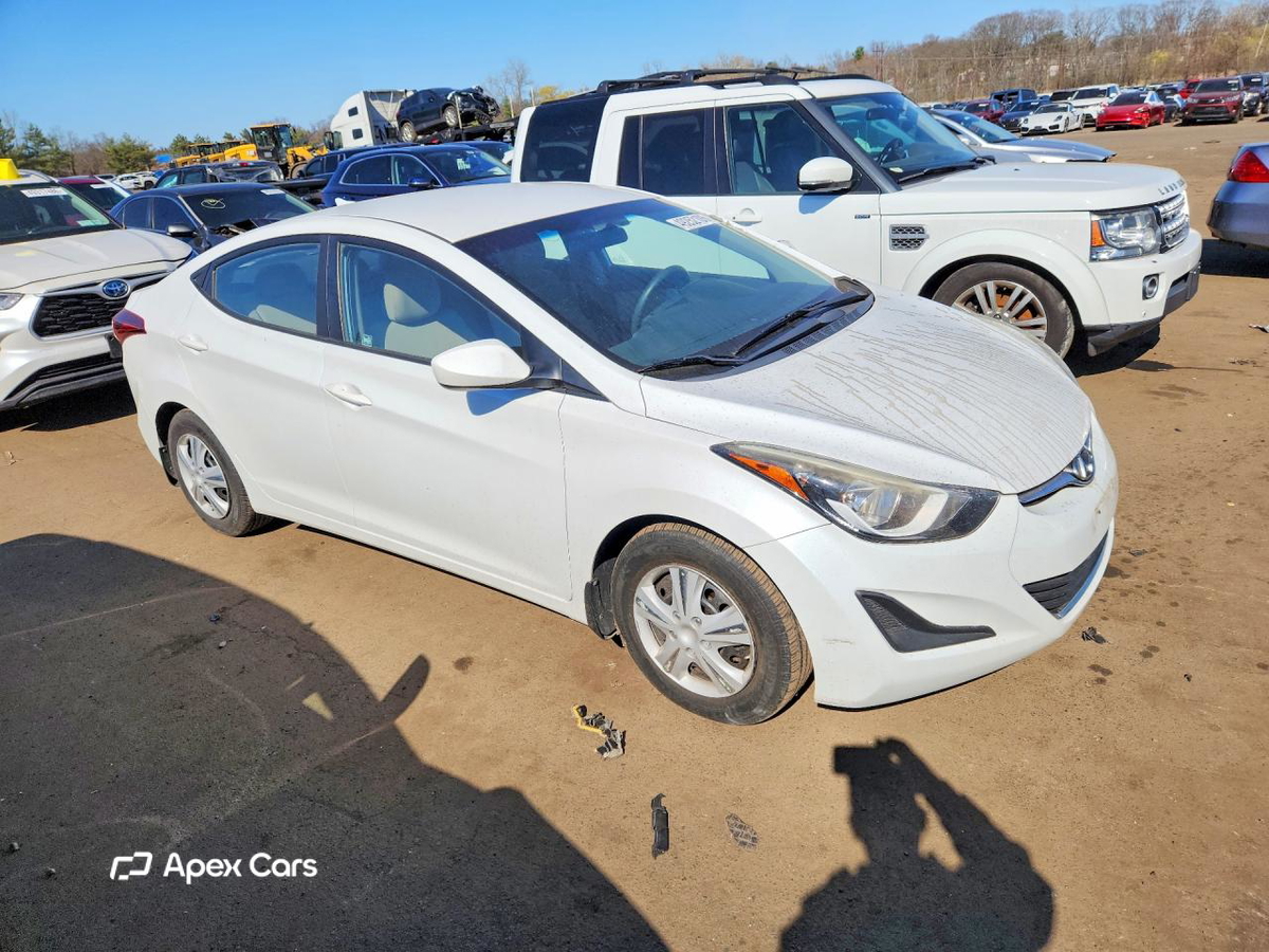 Hyundai Elantra 2016