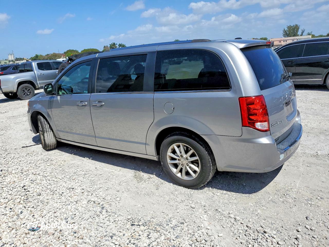 Dodge Caravan 2018