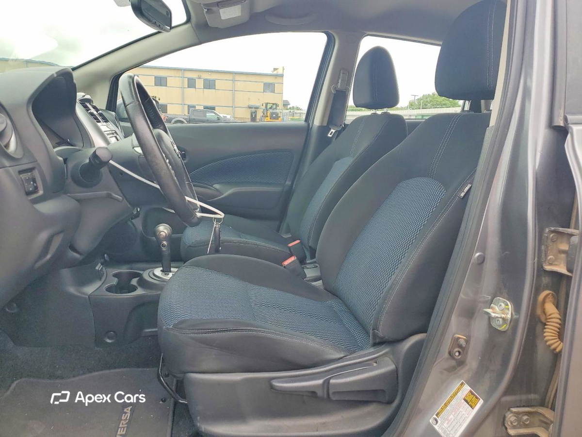 Nissan Versa 2017