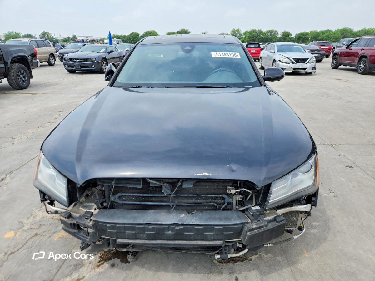 Audi A8 2013