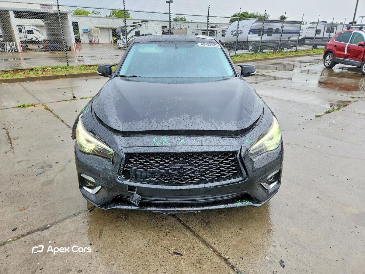 Infiniti Q50 2014