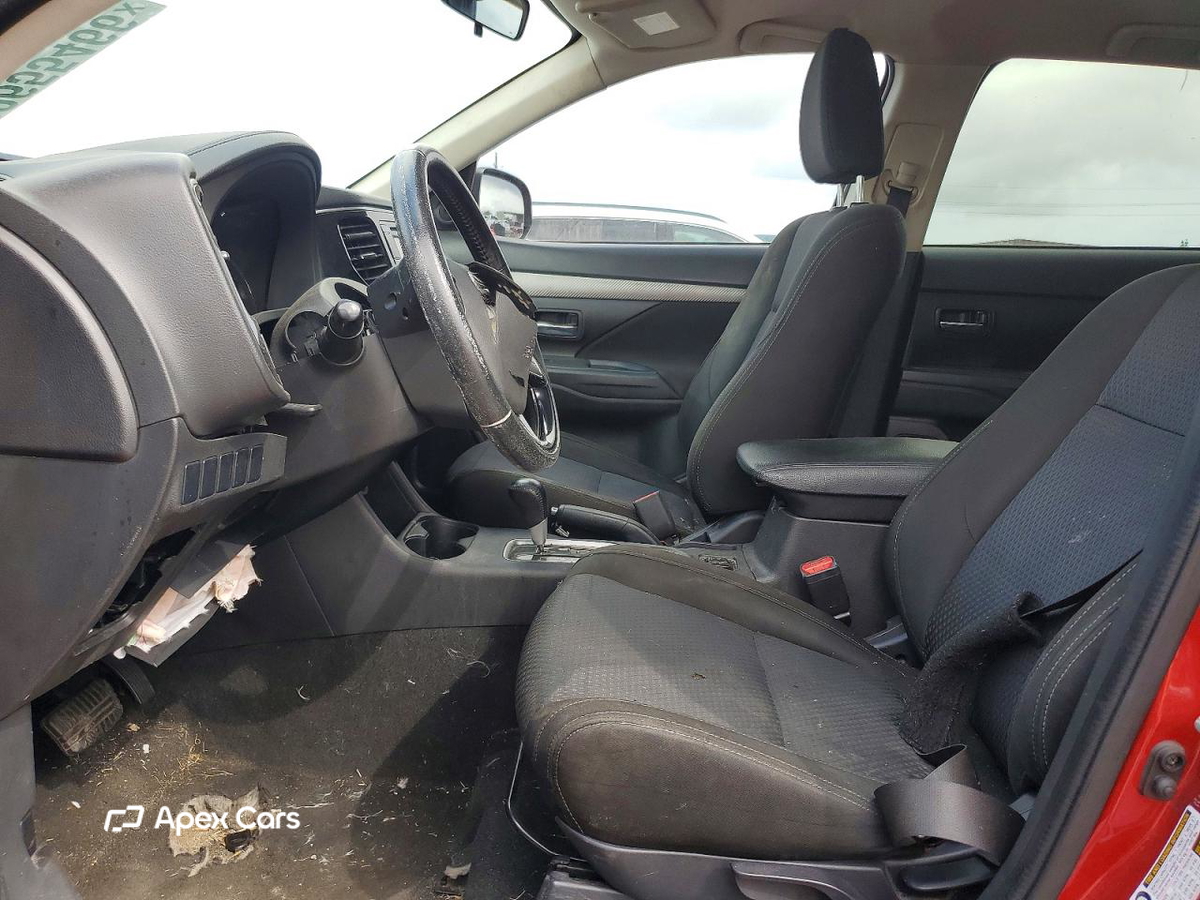 Mitsubishi Outlander 2016